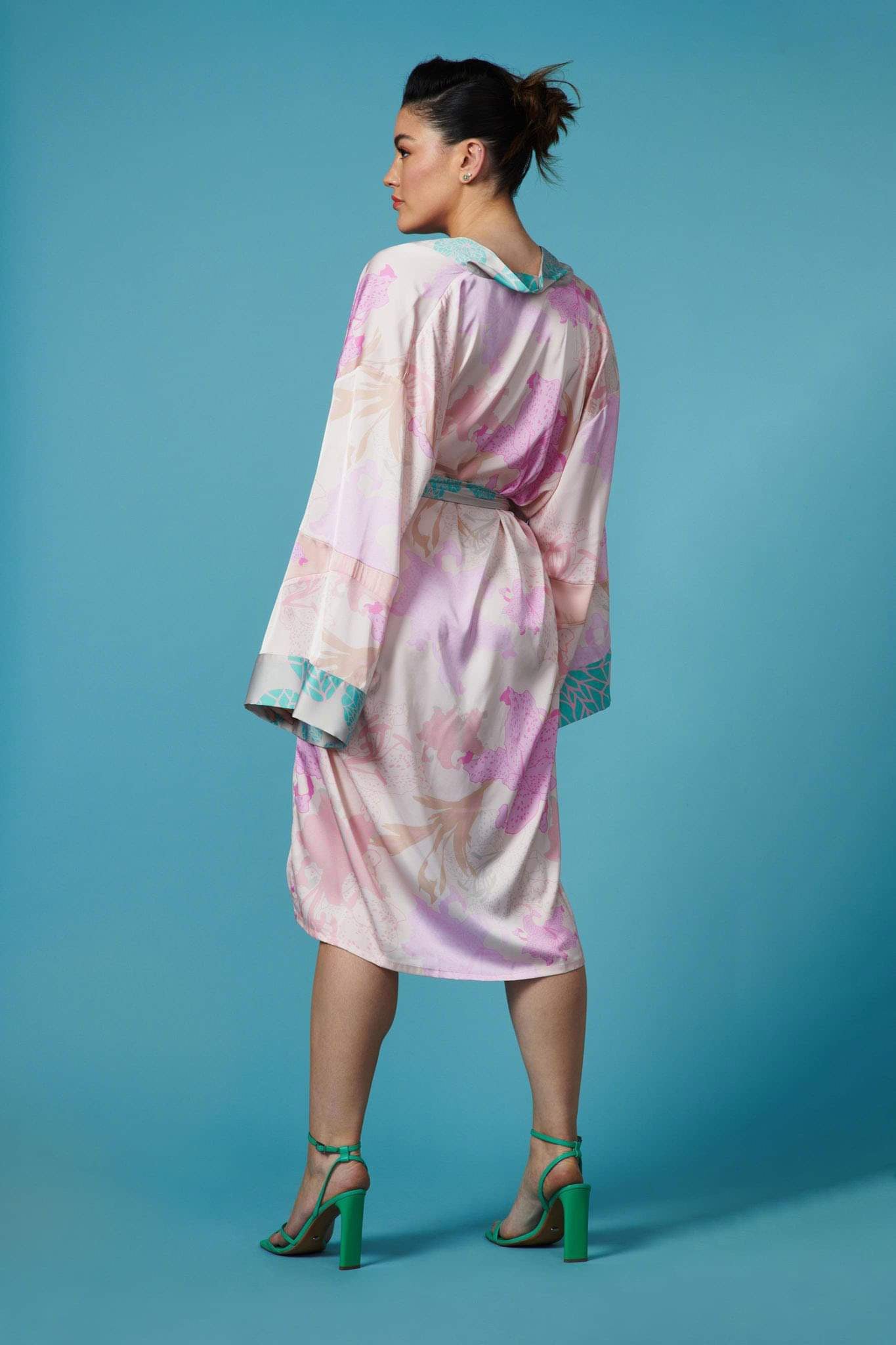 Handmade in Australia, exquisite attention to detail. Beautiful exclusive print. One size luxury kimono.